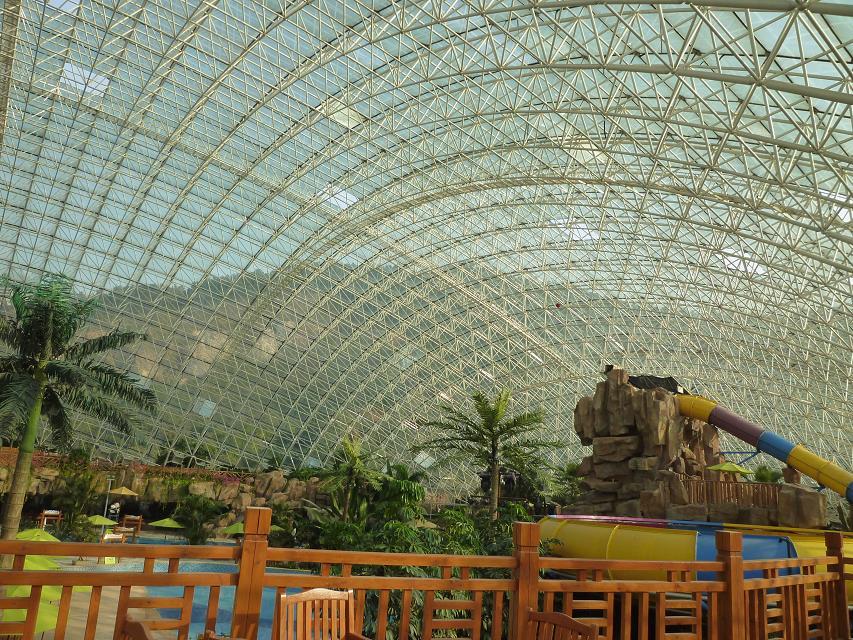 克孜勒苏柯尔克孜游乐场网架